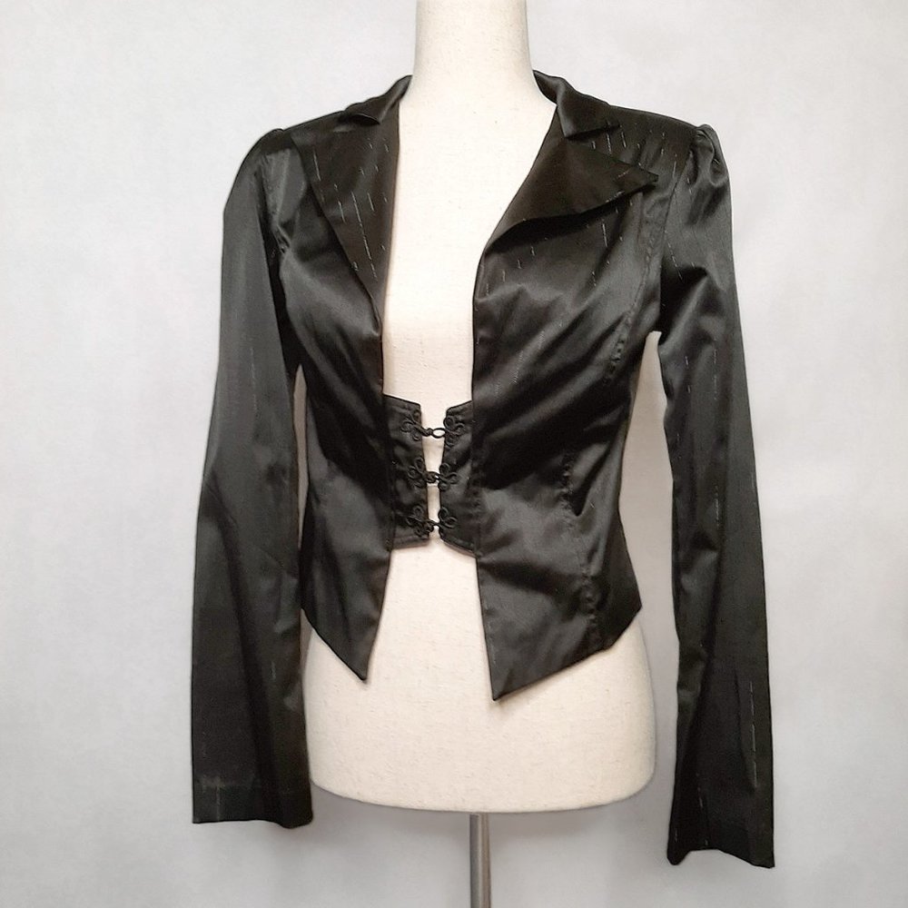 CASSIDI Boutique Women's Cropped Blazer Jacket Satin